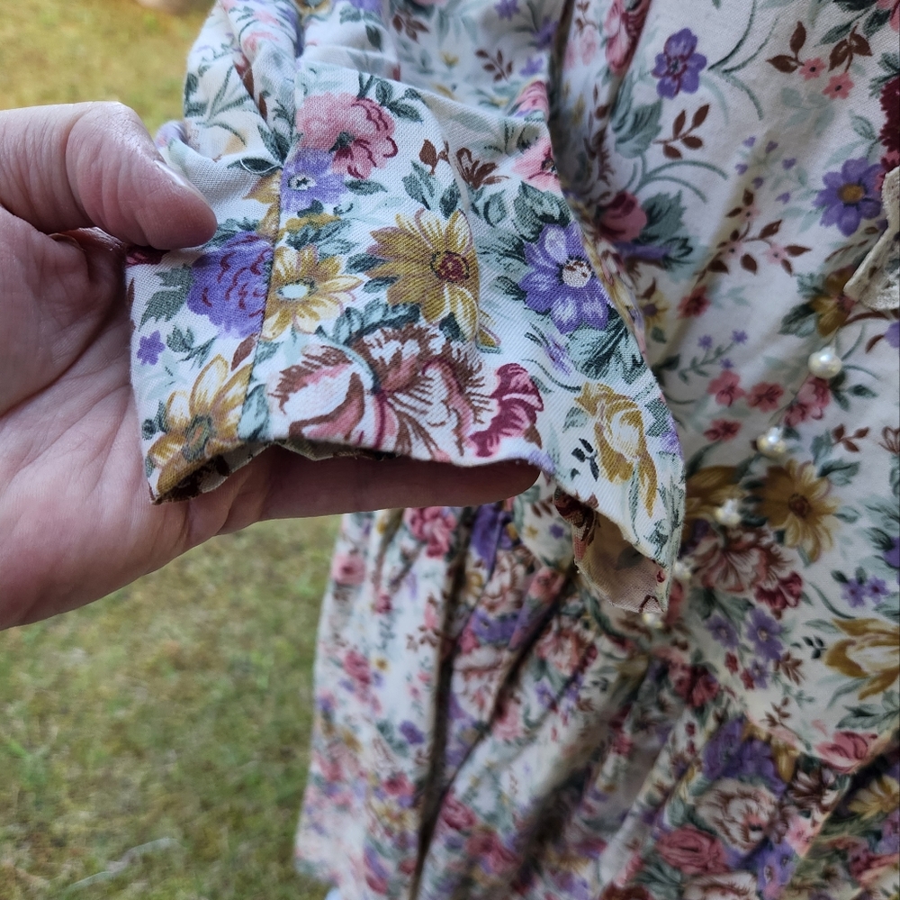 VINTAGE DRESS - Picture 6 of 13